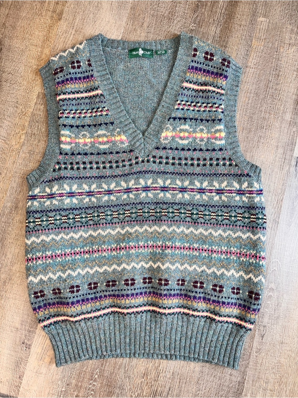 Hunt Club v-neck wool sweater vest fair isle geometric men’s large preppy